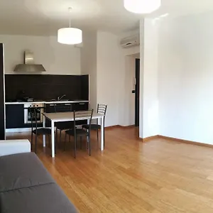 Apartament Bolognina, Bolonia